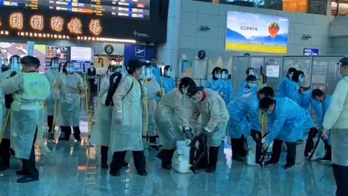 桃園機場防疫計程車駕駛曾於去年12月24日載運確診個案。（圖／東森新聞）.webp