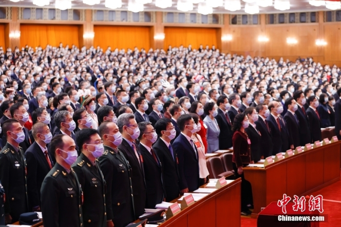 10月16日，中國(guó)共產(chǎn)黨第二十次全國(guó)代表大會(huì)在北京人民大會(huì)堂隆重開(kāi)幕。 <a target='_blank' href='/'>中新社</a>記者 盛佳鵬 攝