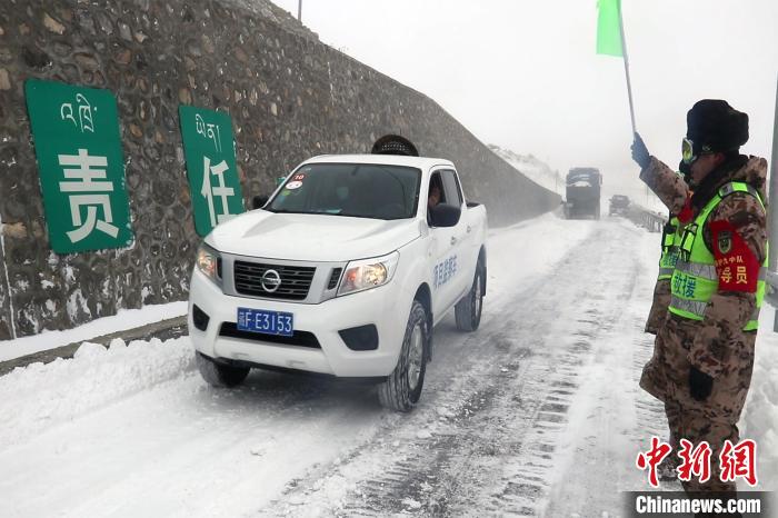 圖為恢復通行。　馮楠 攝