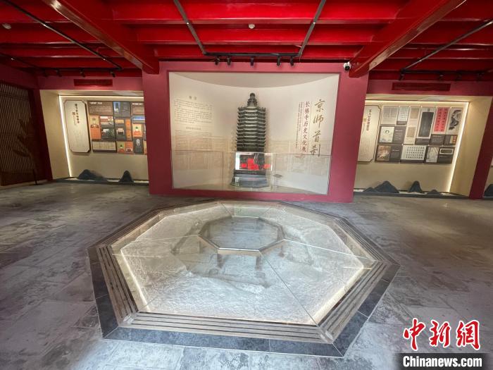 經(jīng)過三年多的文物修繕和展陳提升，宣南文化博物館于5月18日重新向公眾開放?！《叛?攝