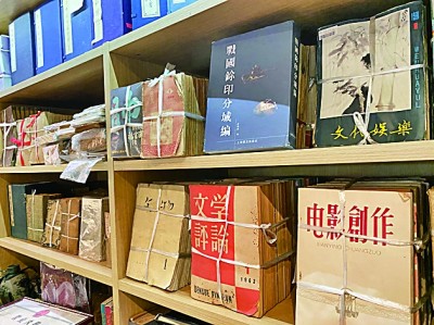 春日，攜一卷泛黃的書回家——古舊書市煥發(fā)新機