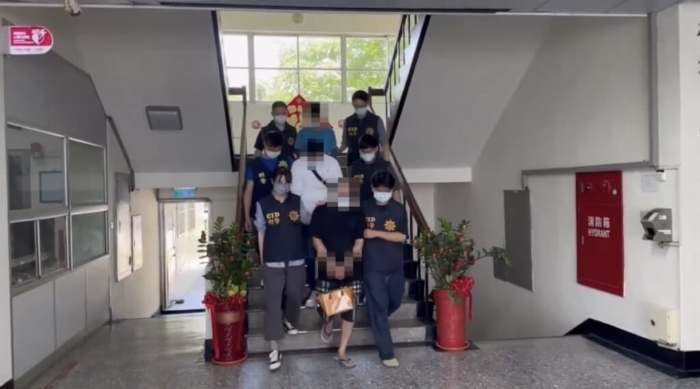 臺(tái)南市警局刑警大隊(duì)破獲以名人“曹興誠”為幌子的詐騙投資群組