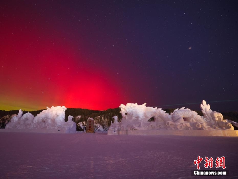 “神州北極”漠河：新年迎來絢麗北極光