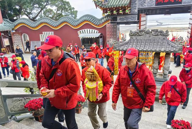 馬祖境天后宮百余信眾赴福建霞浦進(jìn)香交流